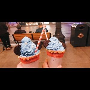 Meet your Posher, Isabel